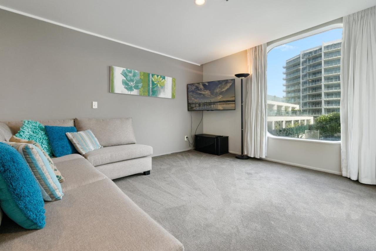 Oceanside Apartment With Garden Views ماوْنت مونغانيو المظهر الخارجي الصورة